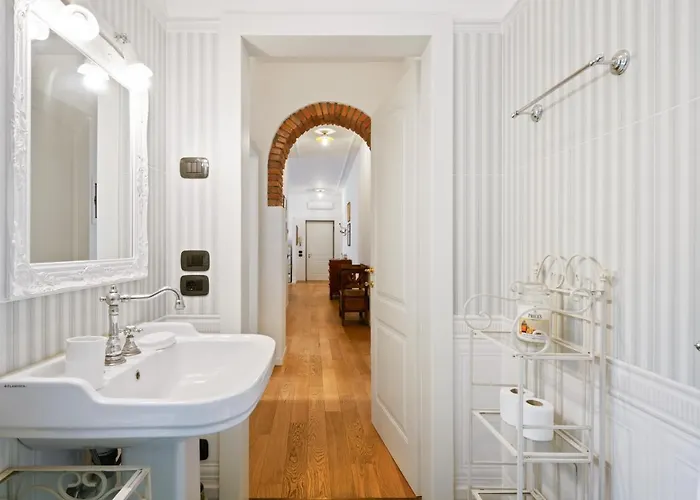 San Vitale Elegant Flat Verona