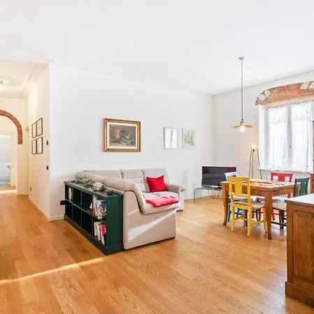 San Vitale Elegant Flat شقة فيرونا